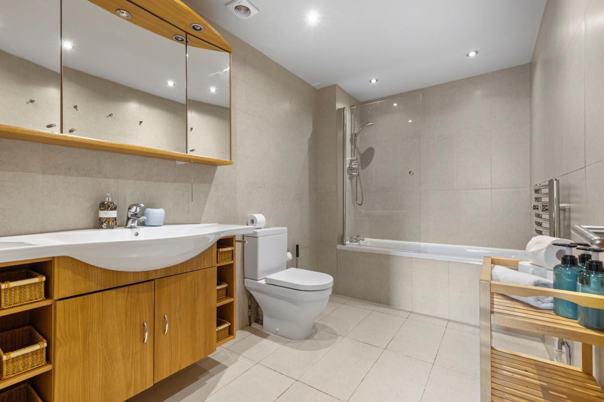 Enchanting Hideaway - La Reserve South Kensington London Bagian luar foto